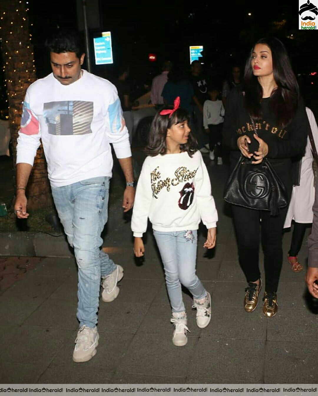 Aishwarya Rai spotted with her daughter and hubby at Mumbai Airport