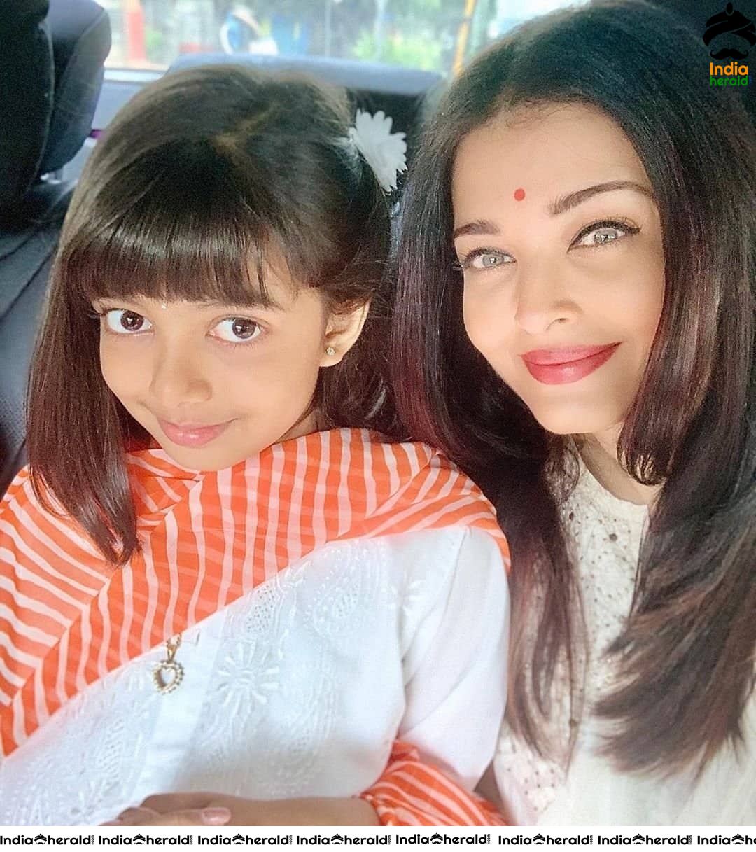 Aishwarya Rai with her Daughter Aaradhya during Pooja
