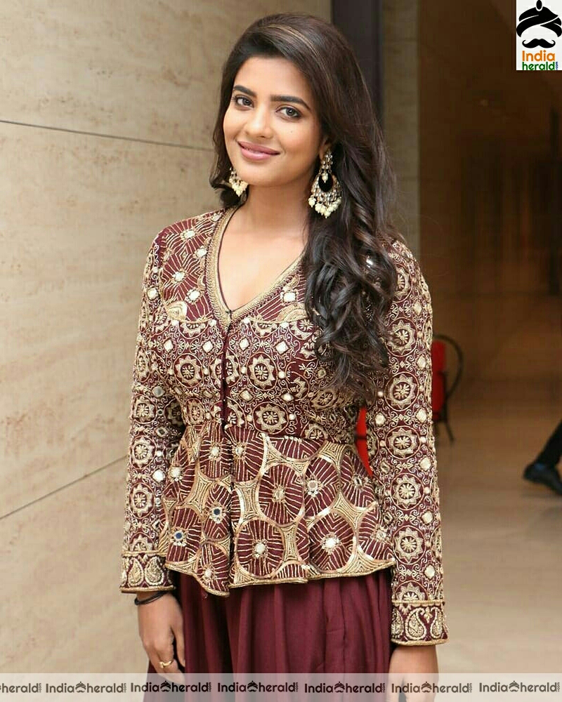Aishwarya Rajesh Cute Maroon Dress Stills