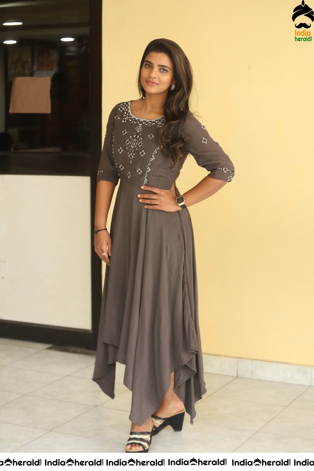 Aishwarya Rajesh Latest Interview Stills Set 1