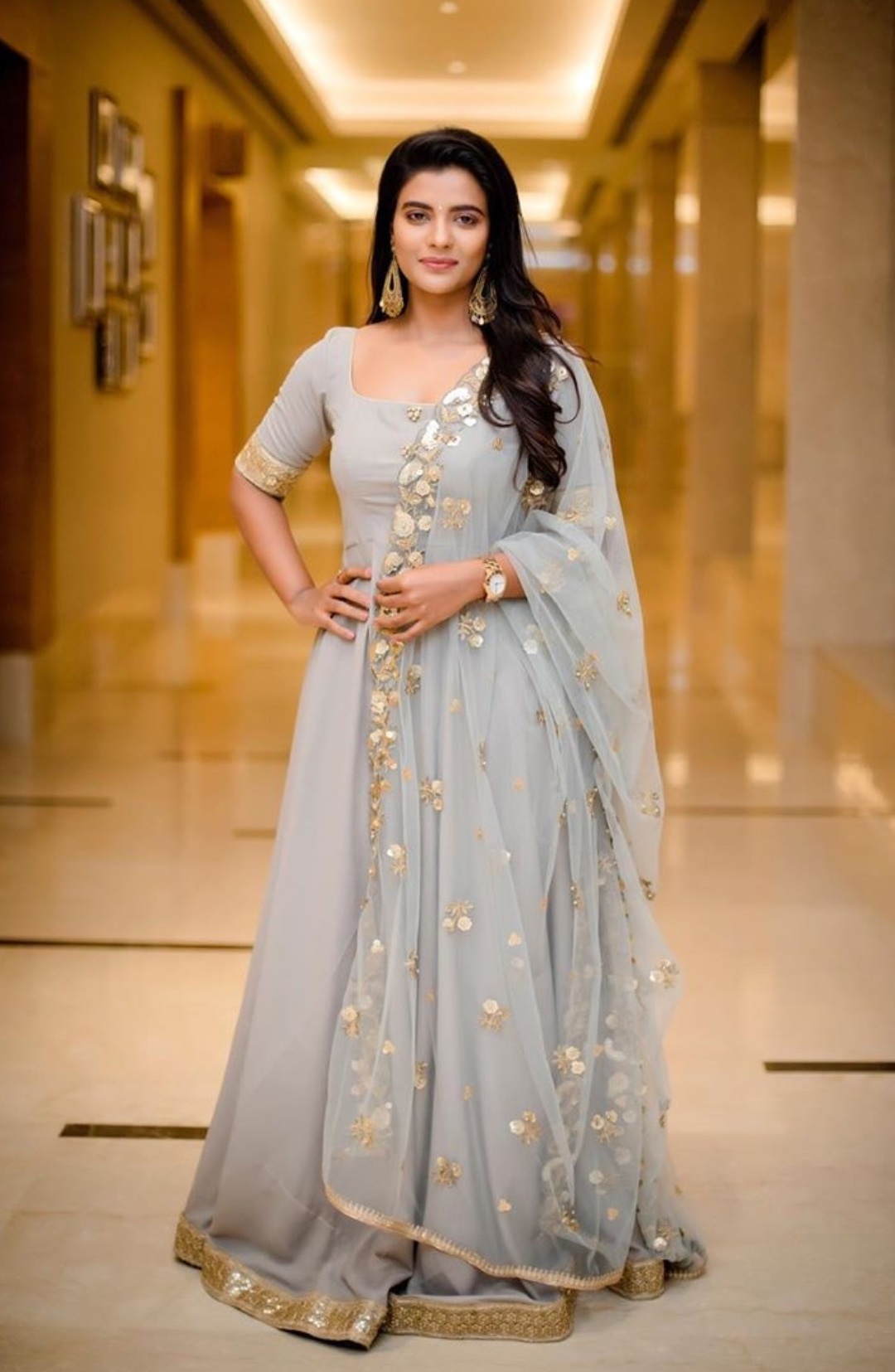 Aishwarya Rajesh Looking So Pretty In a Traditional Dress At Press Meet
