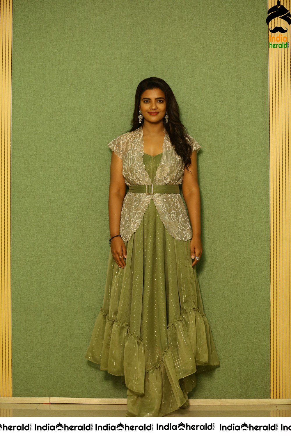 Aishwarya Rajesh Photos from Vaanam Kottatum Audio Launch