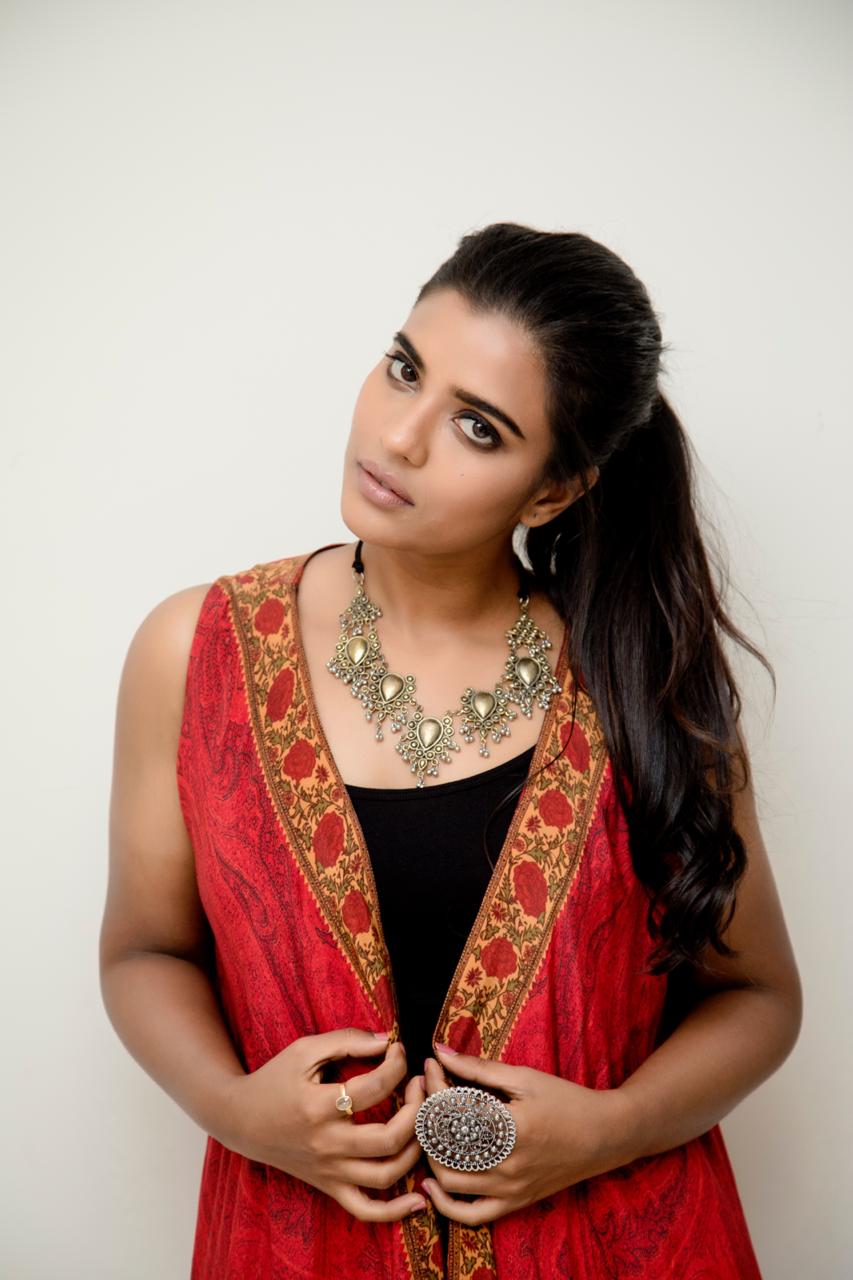 Aishwarya Rajesh Tempts In A Sleeveless Attire During Promotions Of Her Next