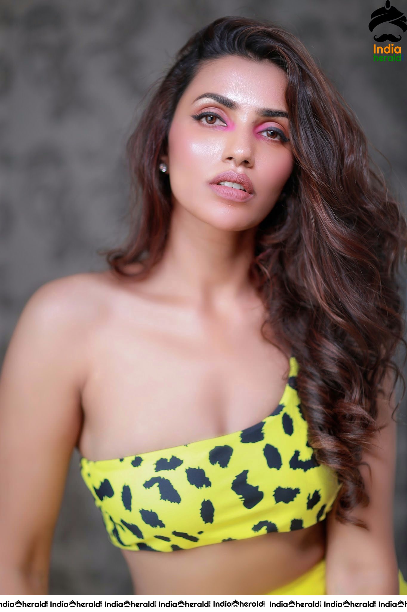 Akshara Gowda Latest Sizzling Hot Clicks As A Treat For Sore Eyes
