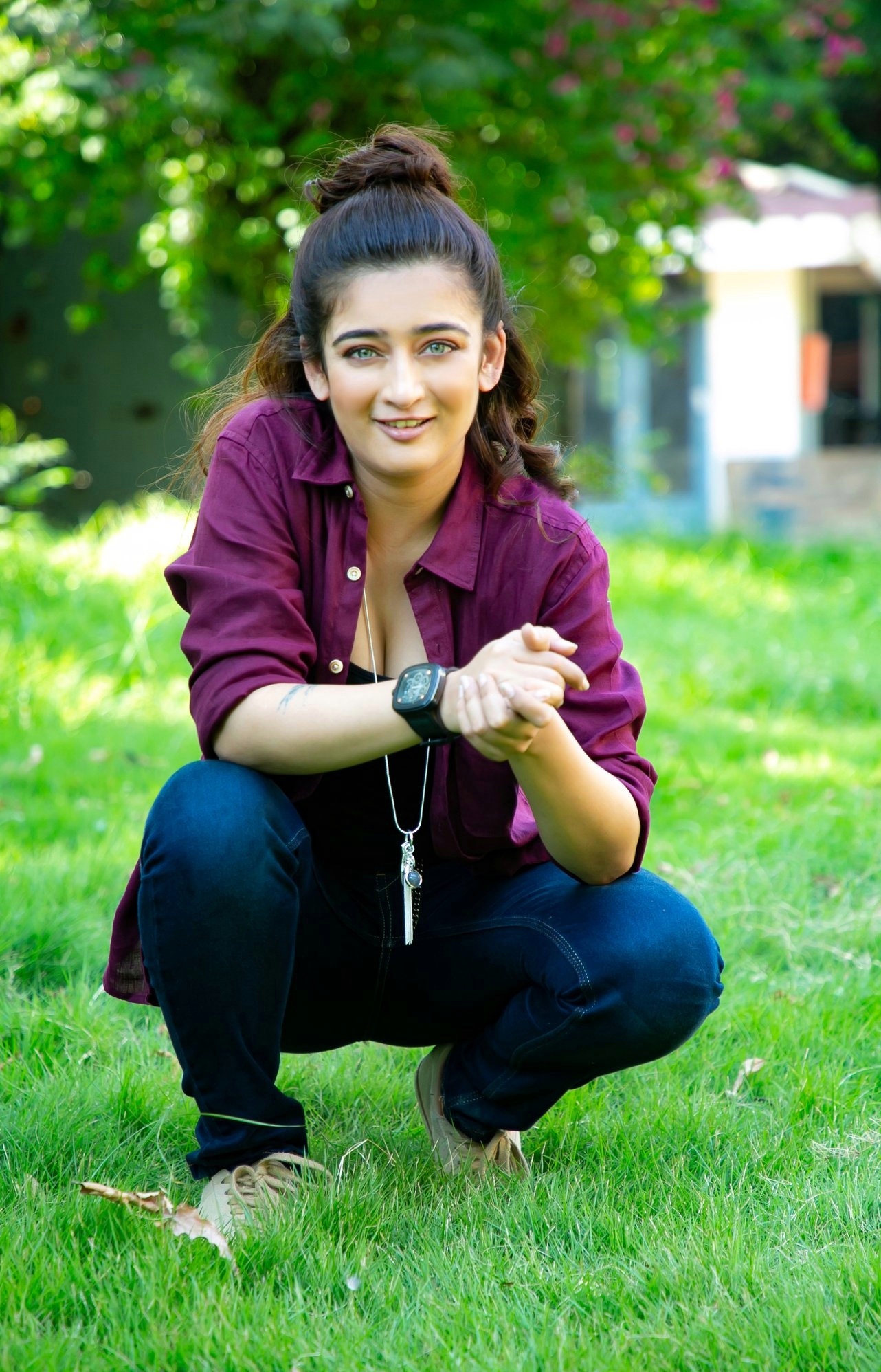 Akshara Haasan Hot Photo Shoot Stills Collection