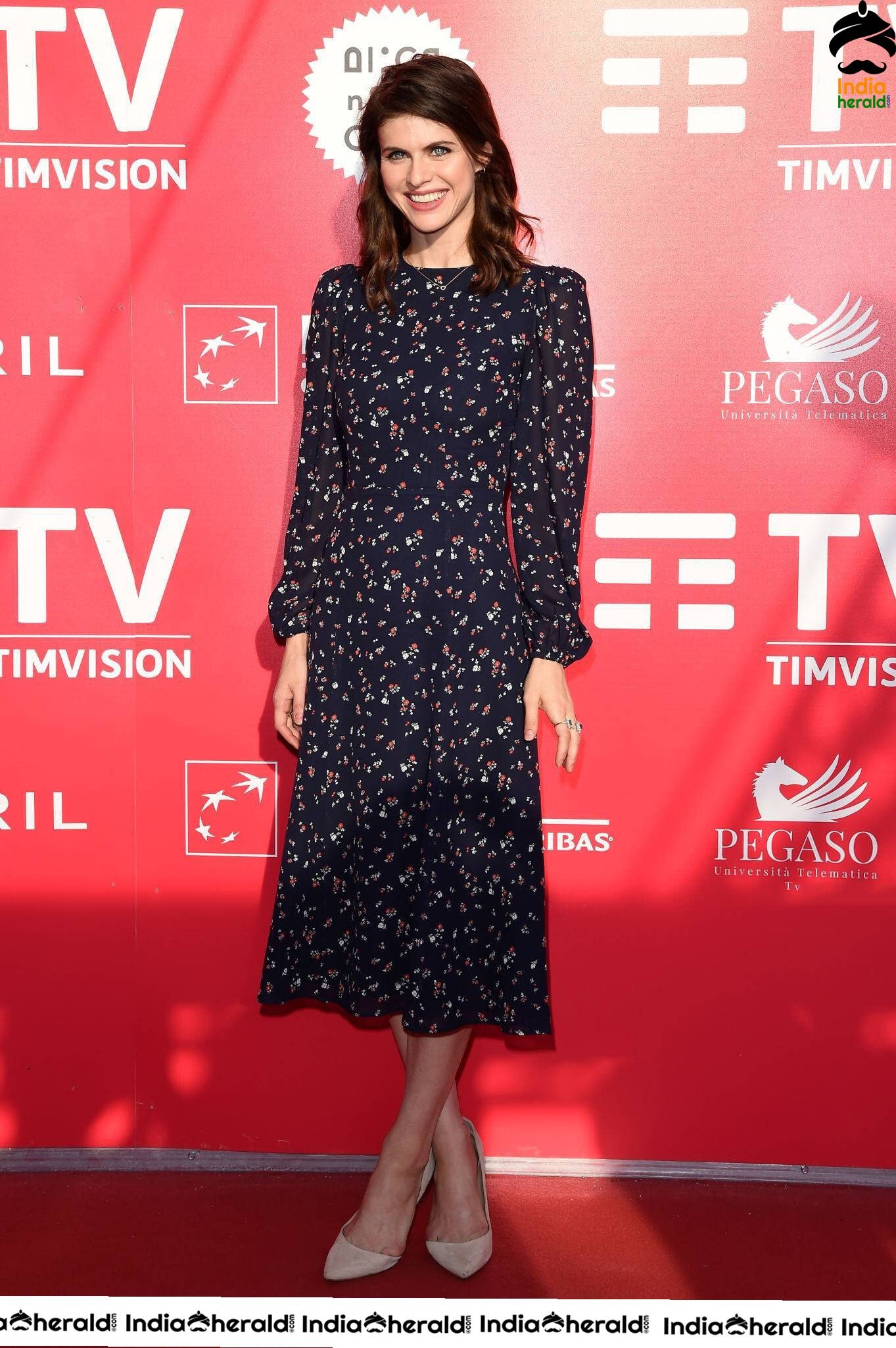 Alexandra Daddario at Can You Keep a Secret Photocall