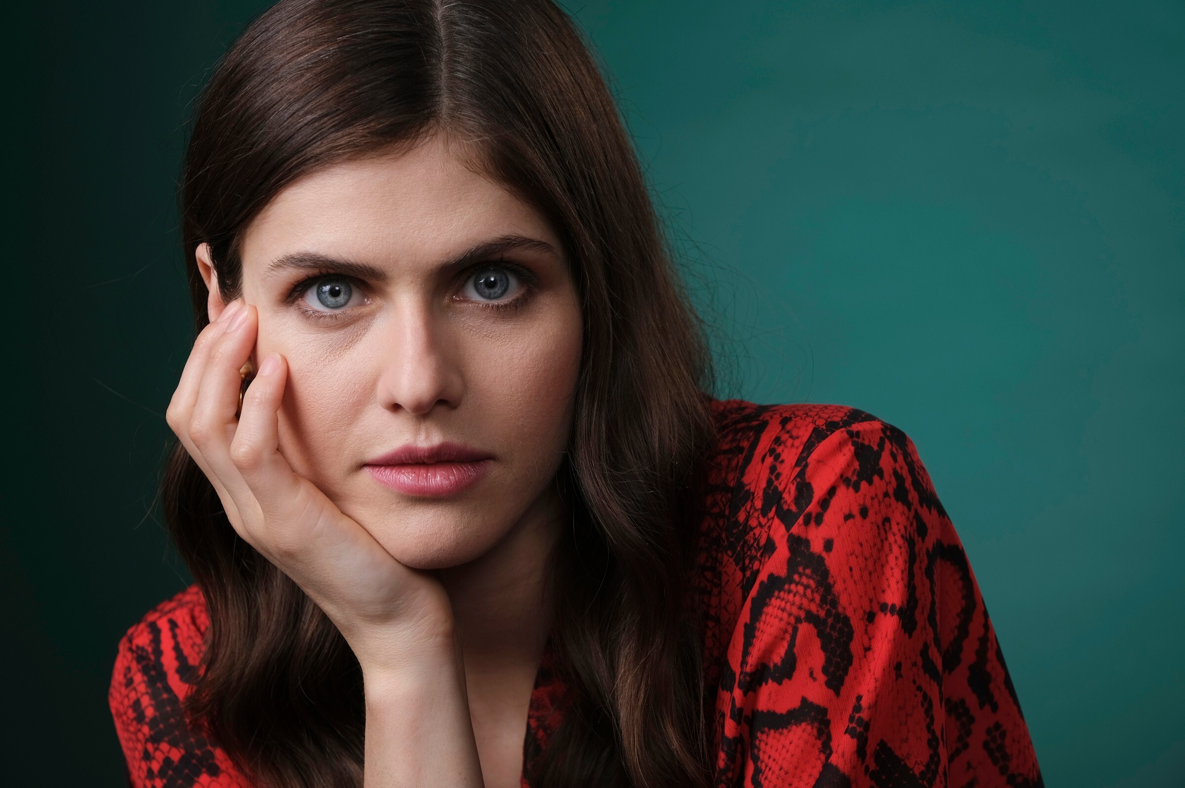 Alexandra Daddario Portraits For Can You Keep A Secret Movie Set 2