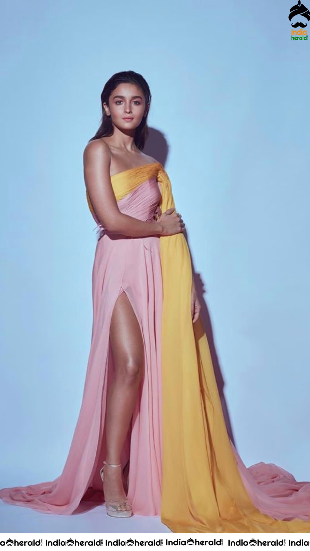 Alia Bhatt Latest Photoshoot and Clicks from recent events