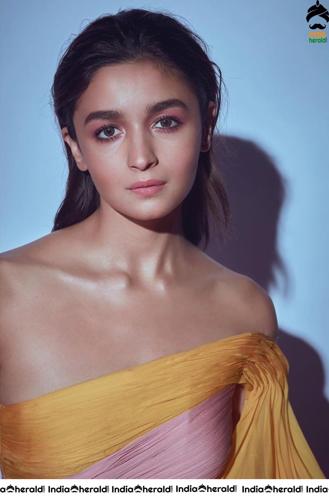 Alia Bhatt Latest Photoshoot and Clicks from recent events