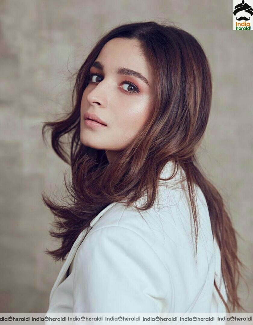 Alia Bhatt Latest Sexy Photoshoot Stills