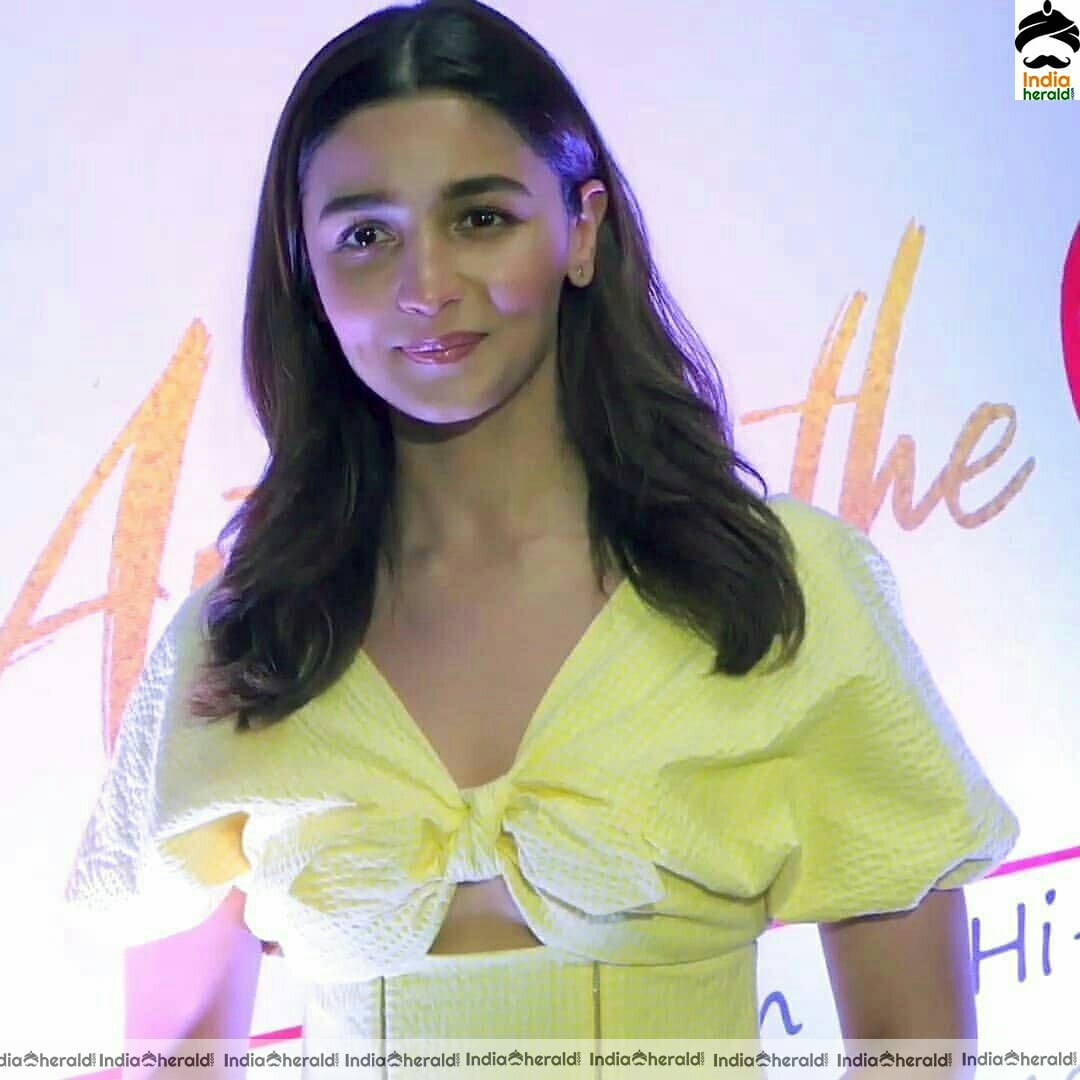 Alia Bhatt Snapped At Wadia Children Hospital Event
