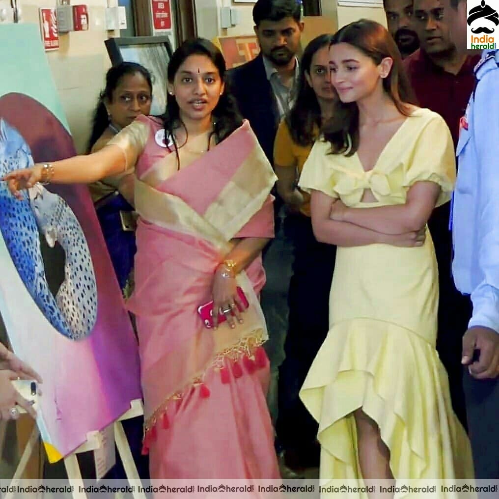 Alia Bhatt Snapped At Wadia Children Hospital Event
