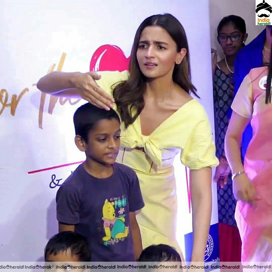 Alia Bhatt Snapped At Wadia Children Hospital Event