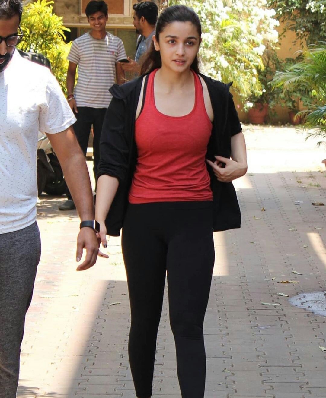 Alia Bhatt Spotted In Red Sleeveless In The Streets Of Mumbai