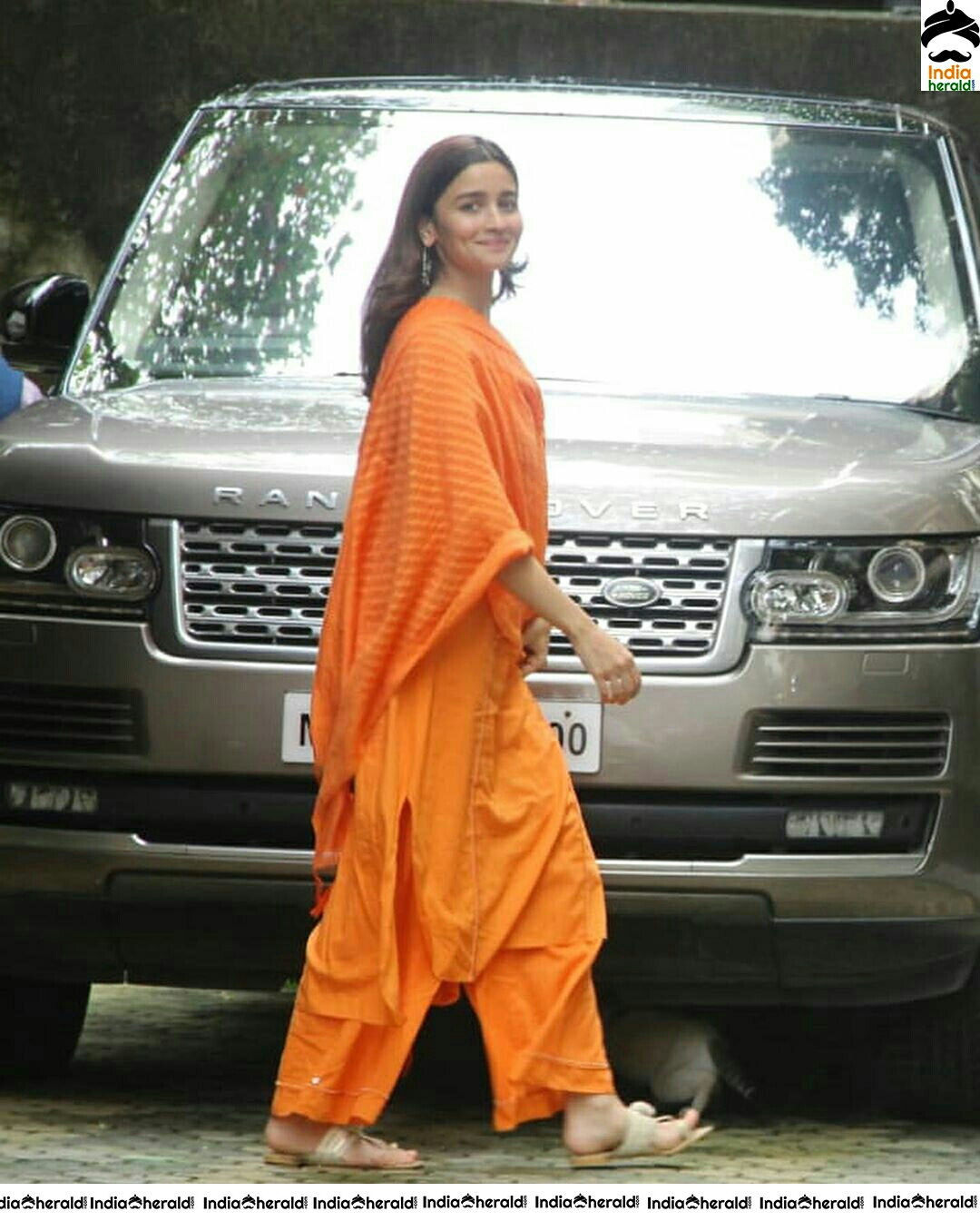 Alia Looking More Beautiful In This Orange Chudi