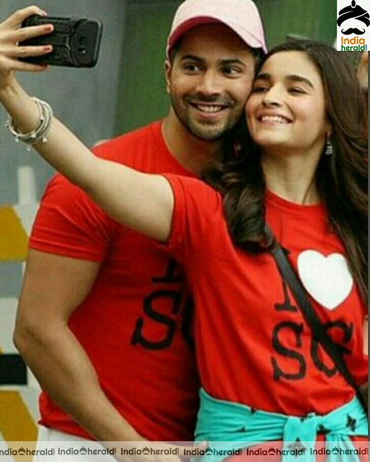 Aliabhatt And Varun Dhawan Make A Cute Lovely Couple