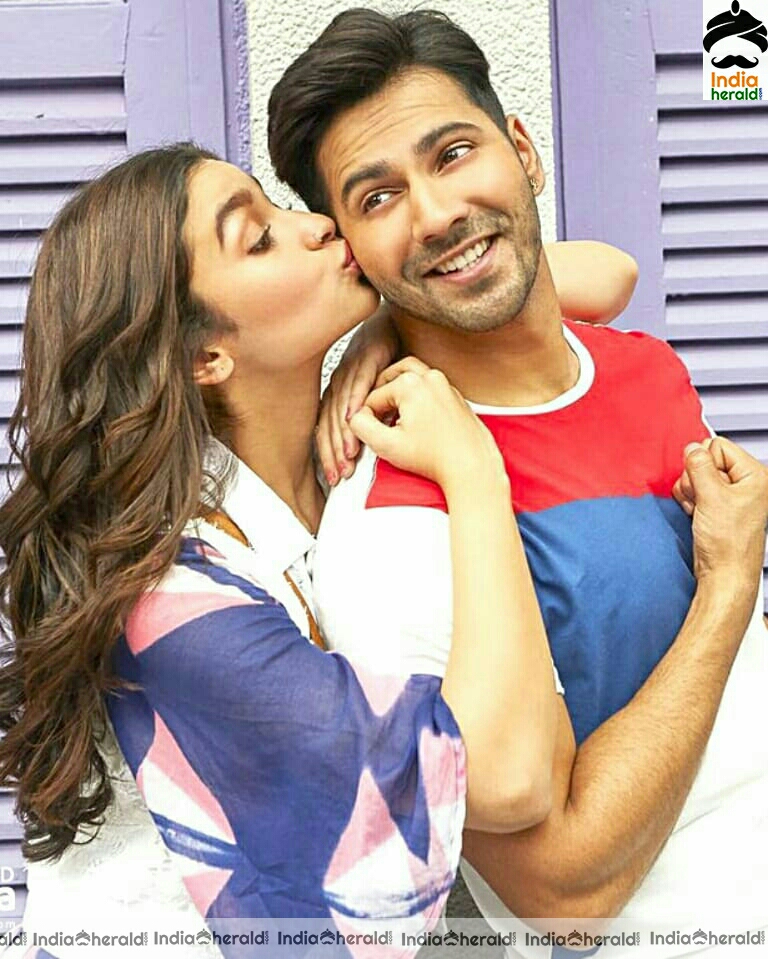 Aliabhatt And Varun Dhawan Make A Cute Lovely Couple