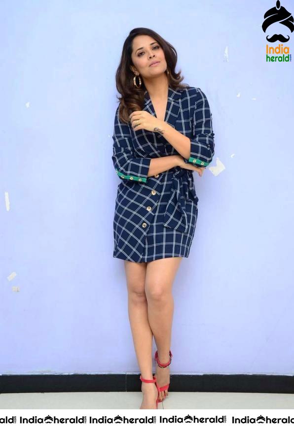 Alluring Anasuya Latest Hot Thighs Revealing Photoshoot Clicks