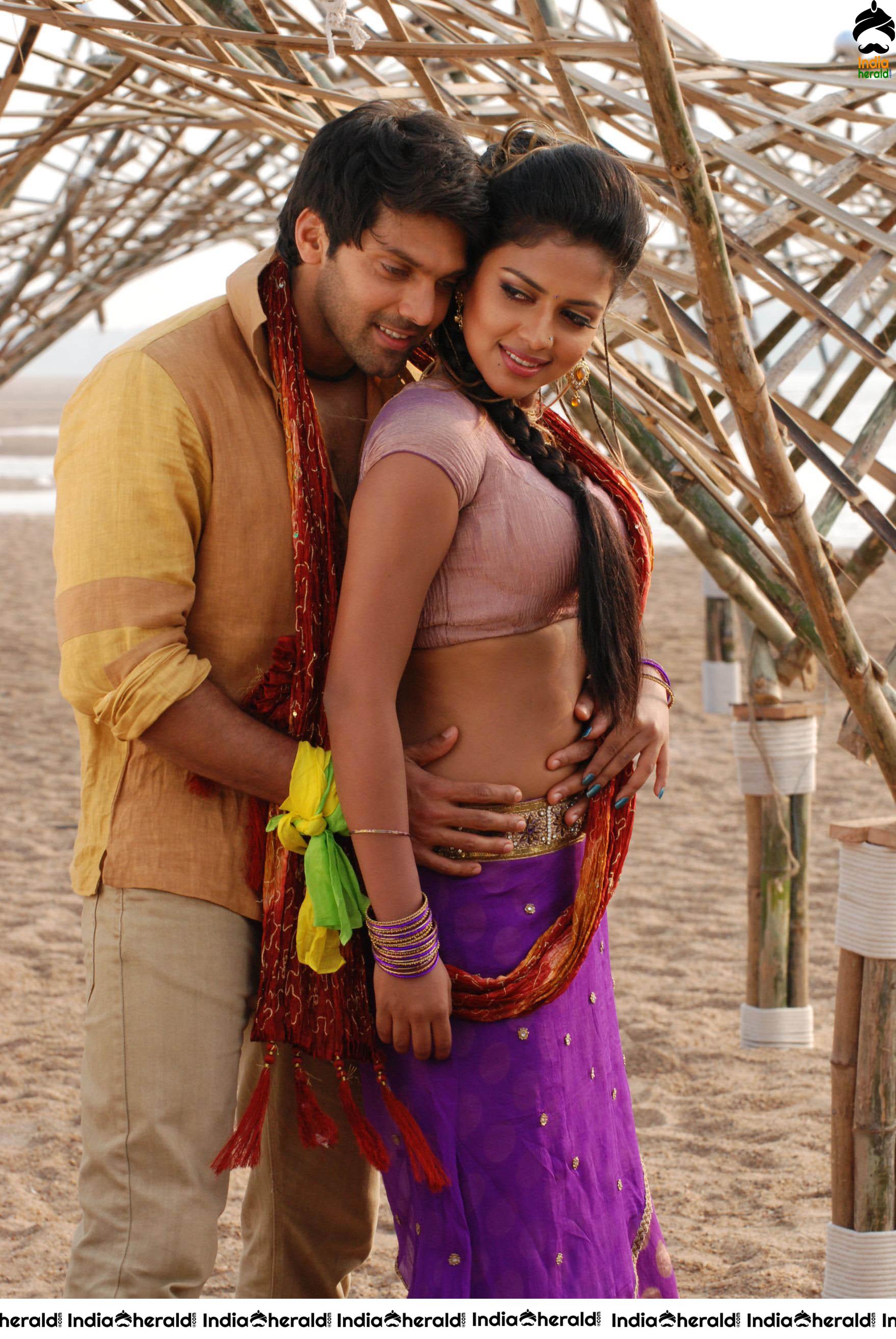 Amala Paul Hot Photos to tease your Temptations