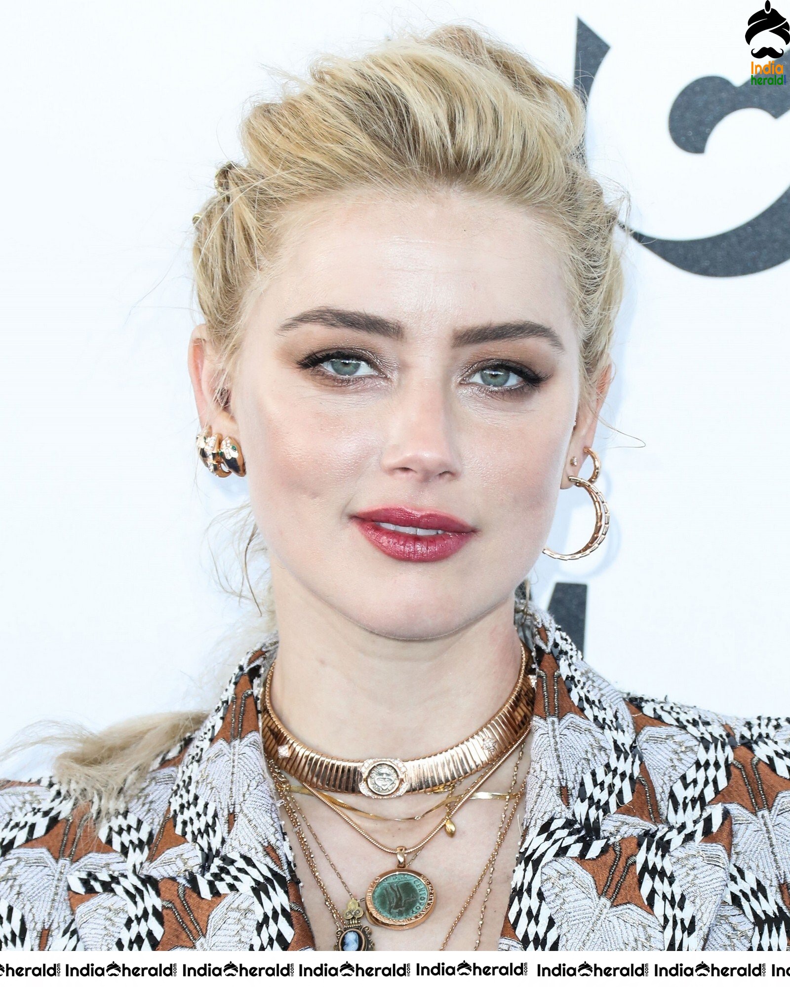 Amber Heard at 2020 Film Independent Spirit Awards in Santa Monica Set 1