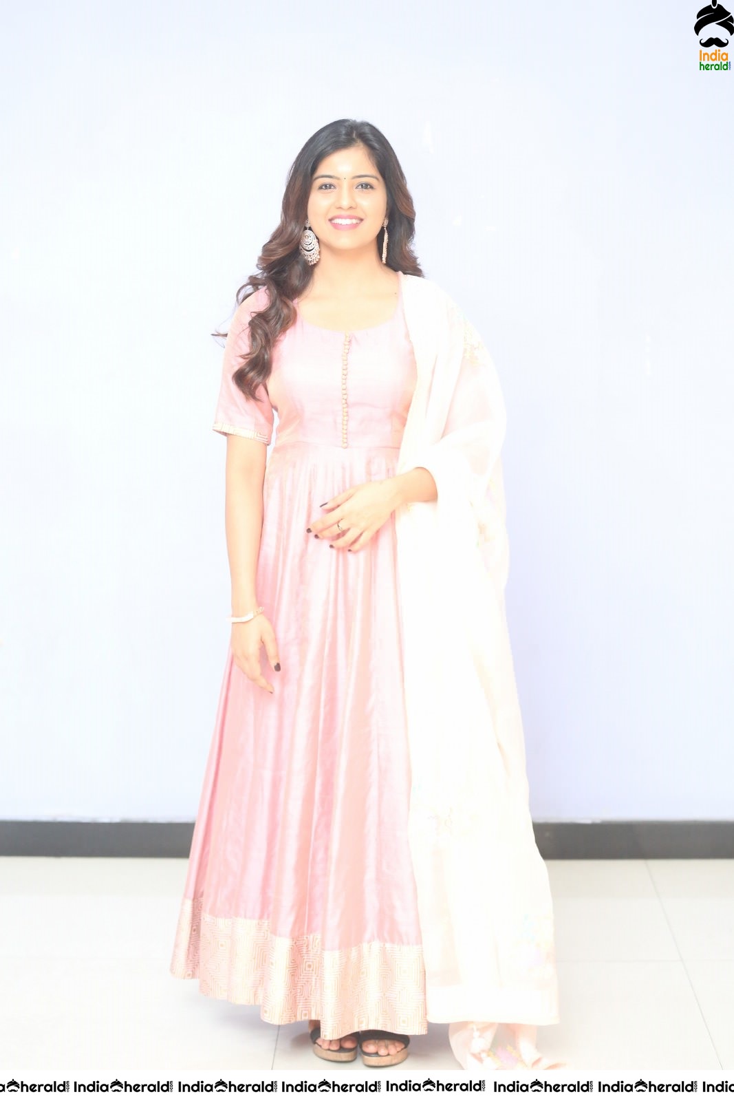 Amritha Aiyer Looking Too Pretty in these Photos Set 1