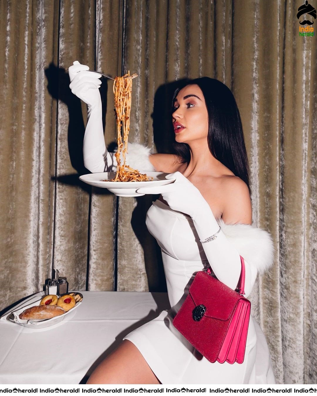 Amy Jackson Latest Hot Cleavage Exposing Photos after her pregnancy