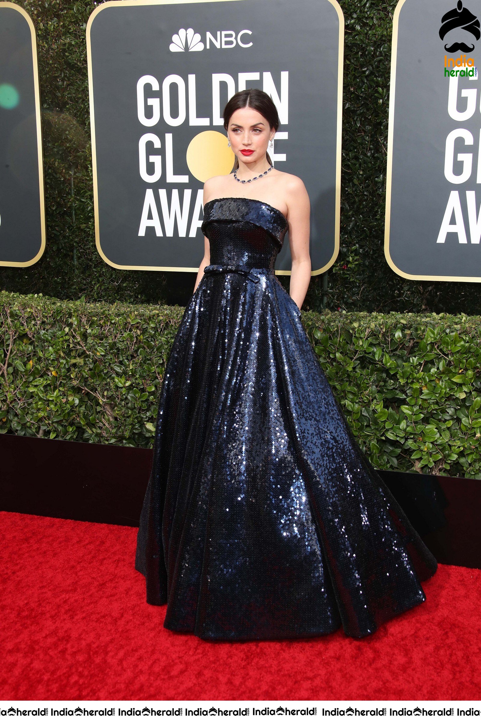 Ana De Armas at 77th Annual Golden Globe Awards in Beverly Hills Set 2