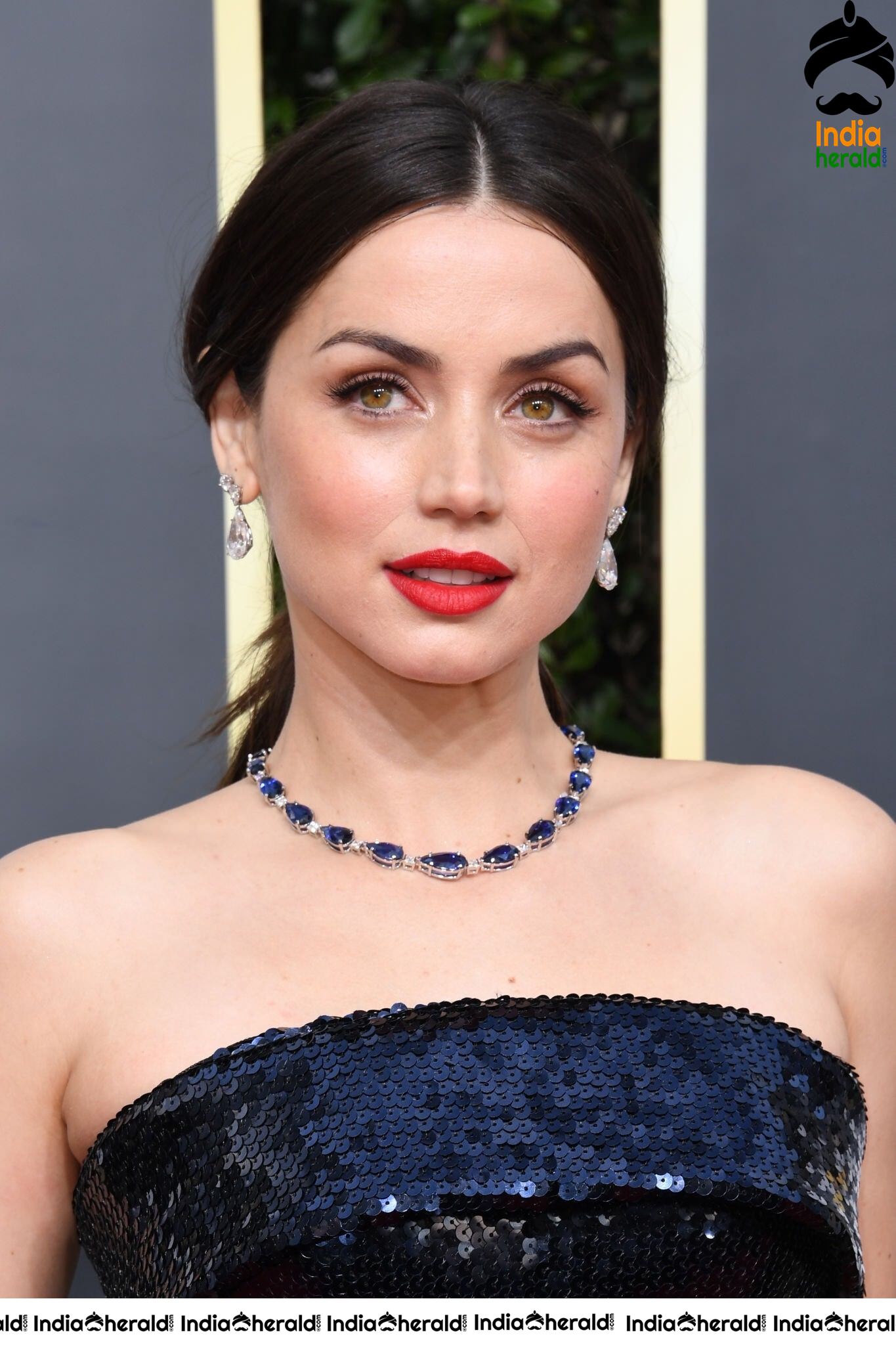 Ana De Armas at 77th Annual Golden Globe Awards in Beverly Hills Set 2