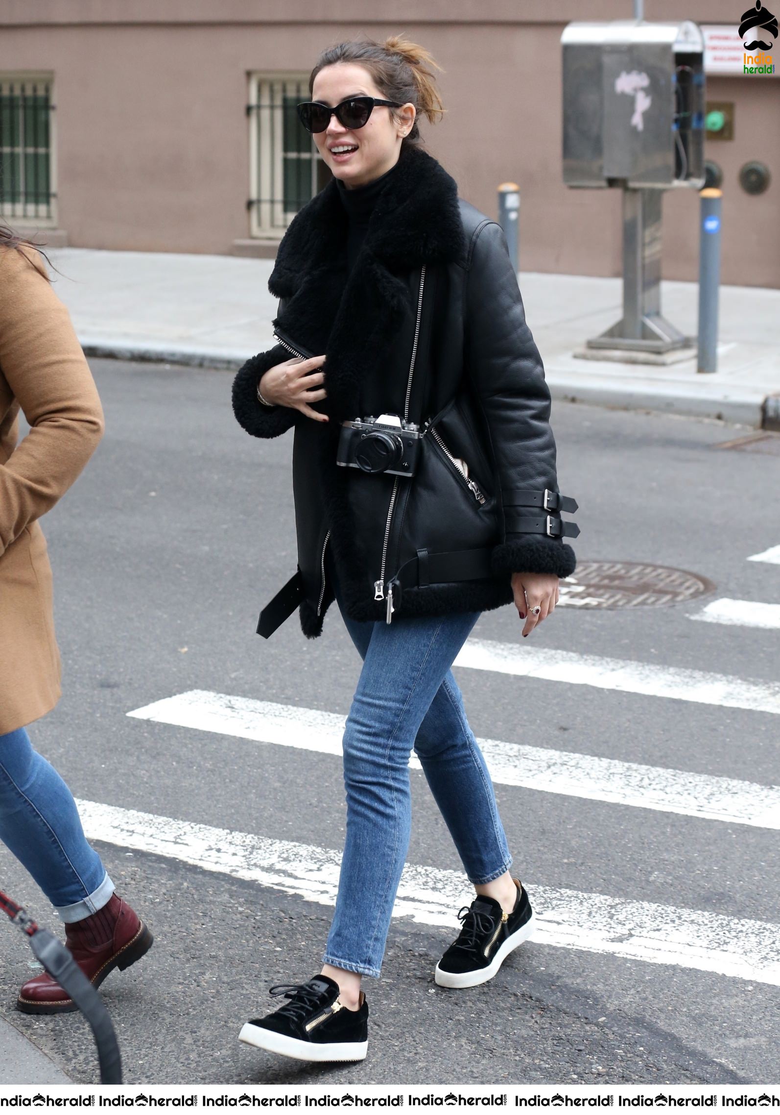 Ana de Armas out in New York City and caught by Paparazzi