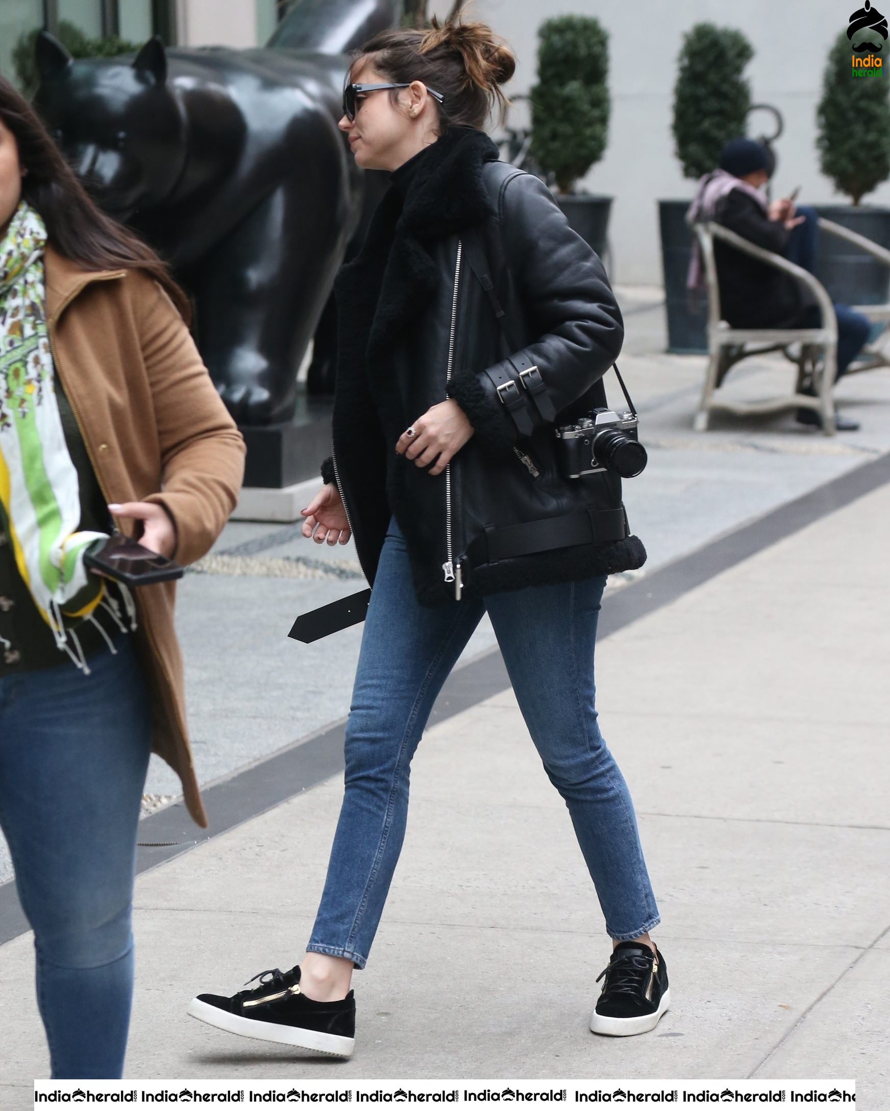 Ana de Armas out in New York City and caught by Paparazzi