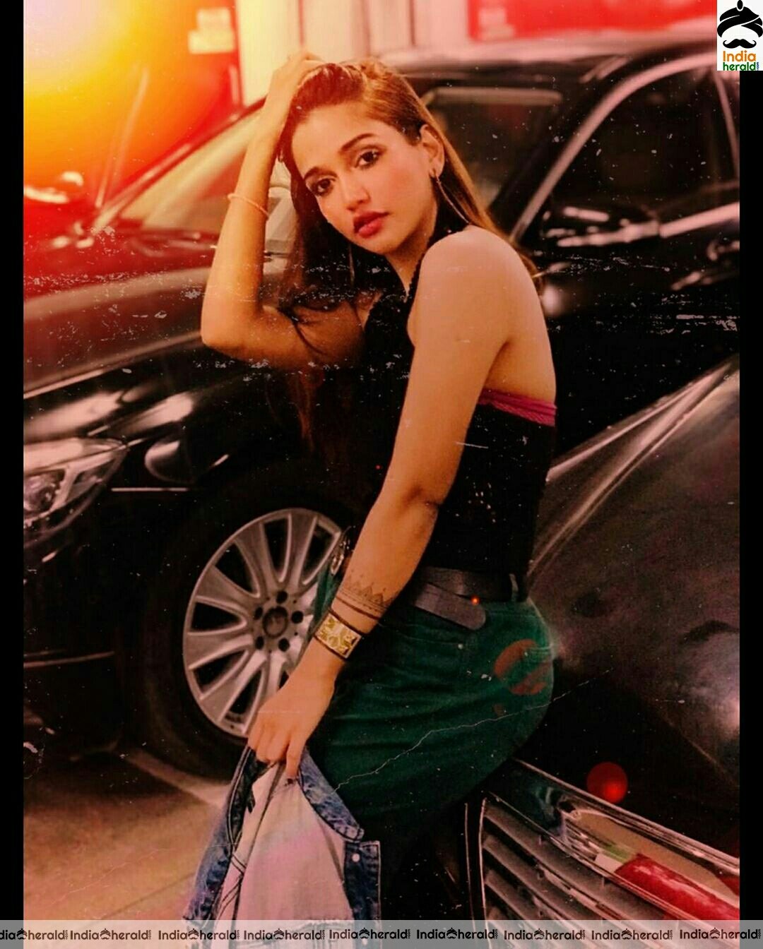 Anaika Soti Hot Black Dress Photoshoot