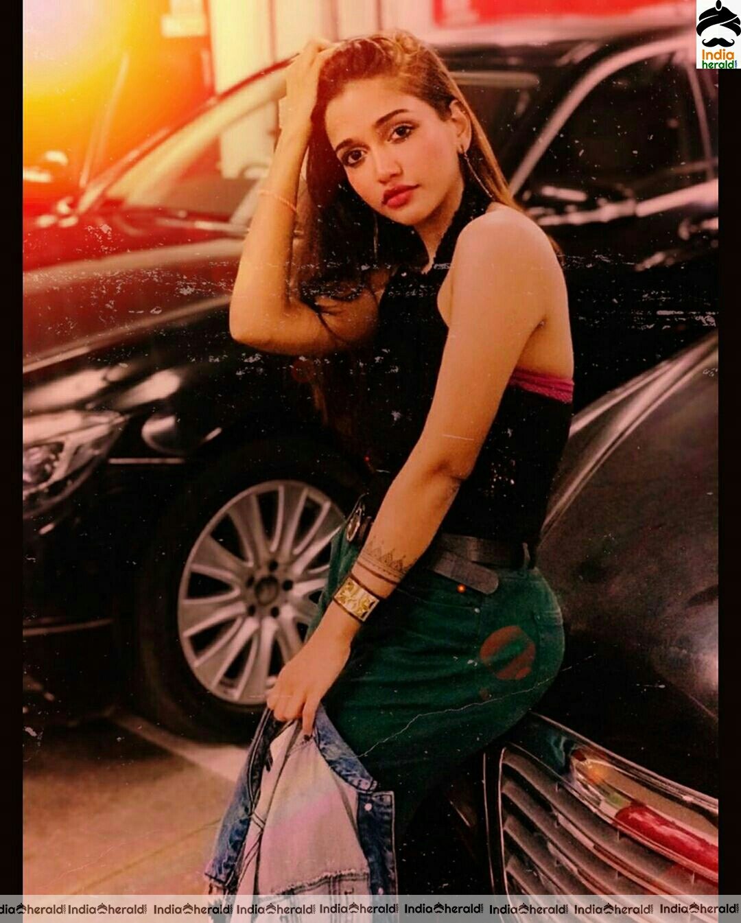 Anaika Soti Hot Black Dress Photoshoot