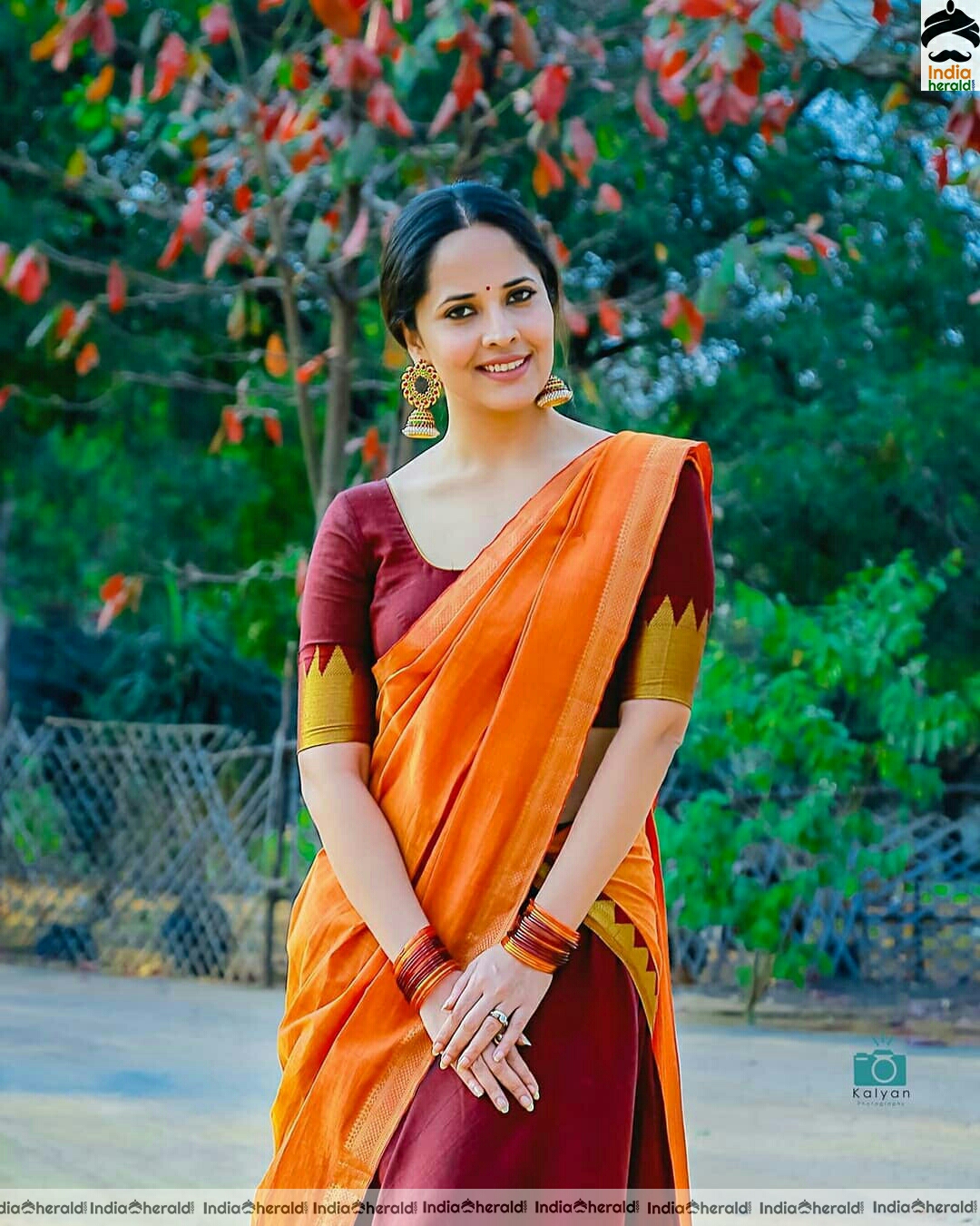 Anasuya Cute Latest Half Saree Stills