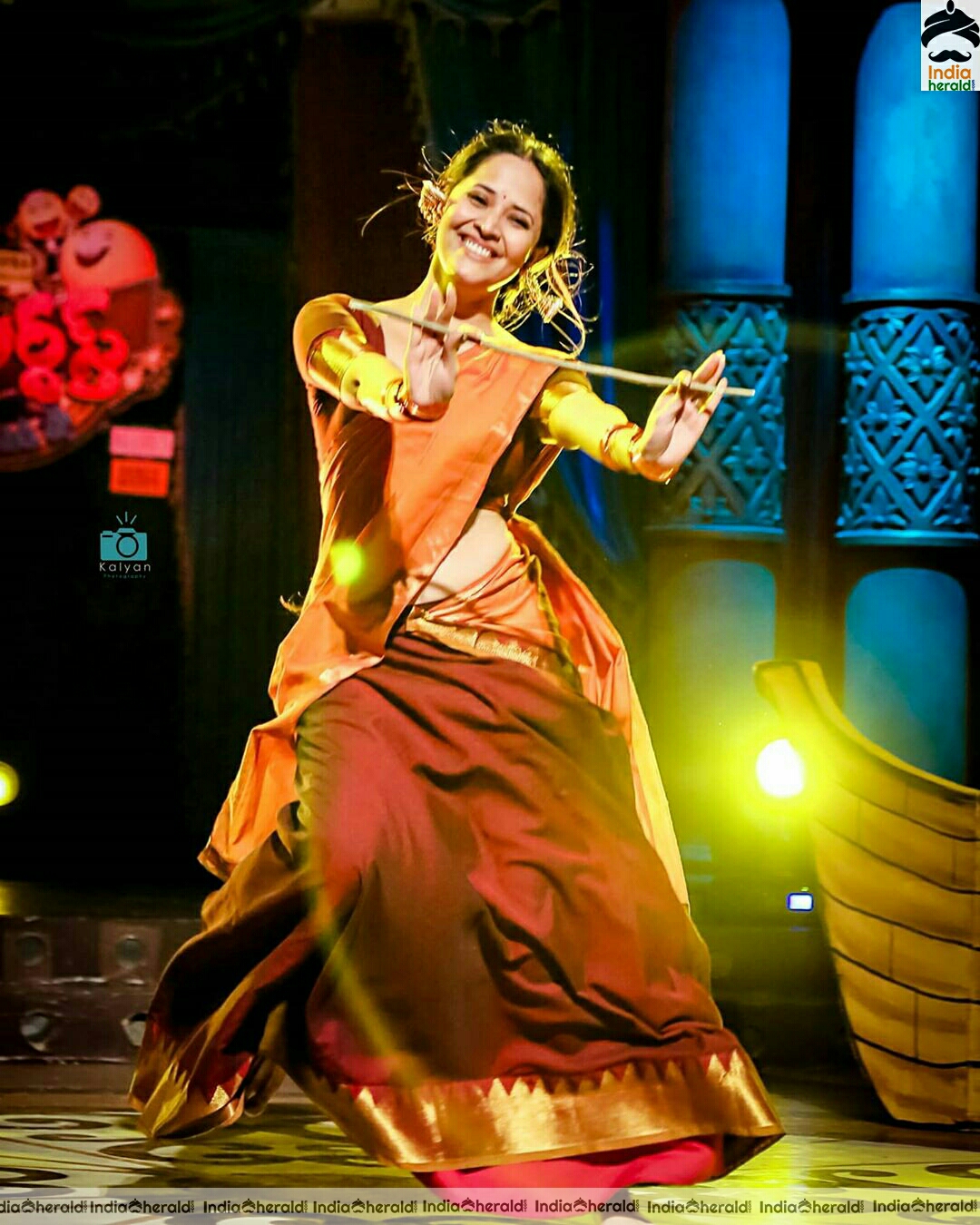 Anasuya Cute Latest Half Saree Stills