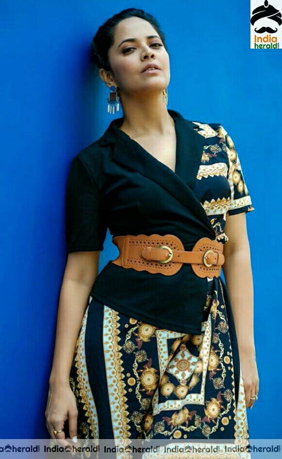 Anasuya Cute Latest Stills