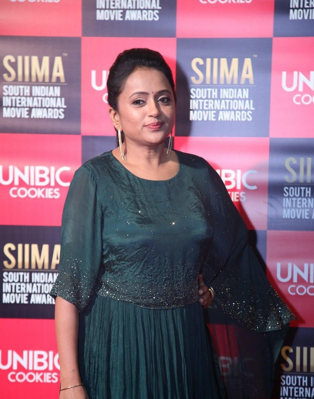 Anchor Suma Stills From SIIMA Awards 2019 Red Carpet