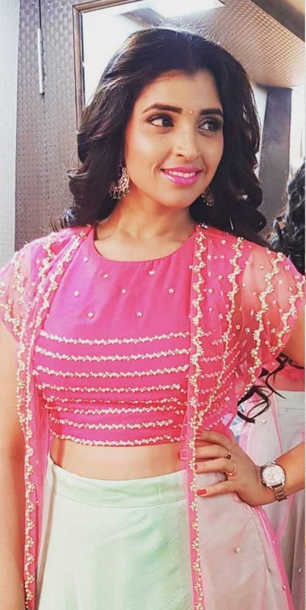 Anchor Syamala Latest Photo Stills