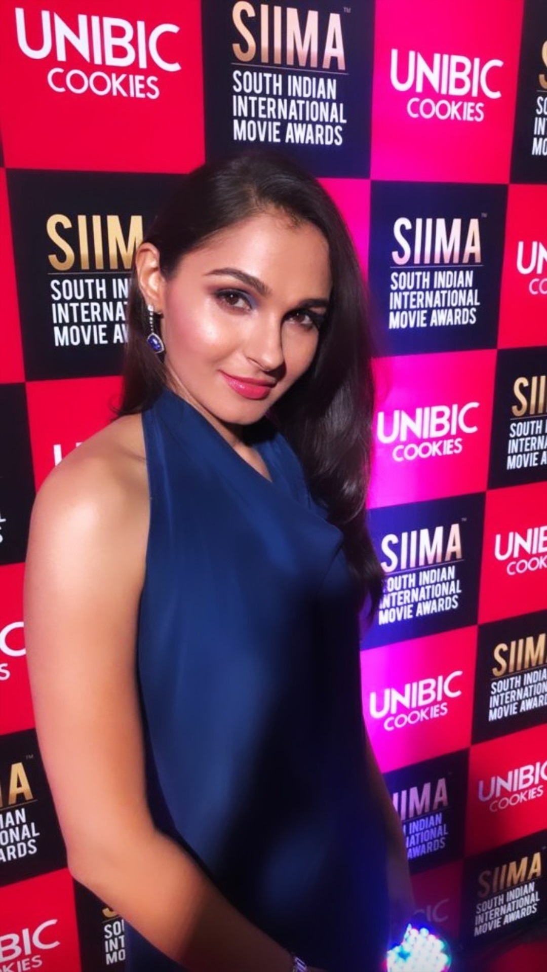 Andrea Goes Backless And Hot At SIIMA Awards 2019