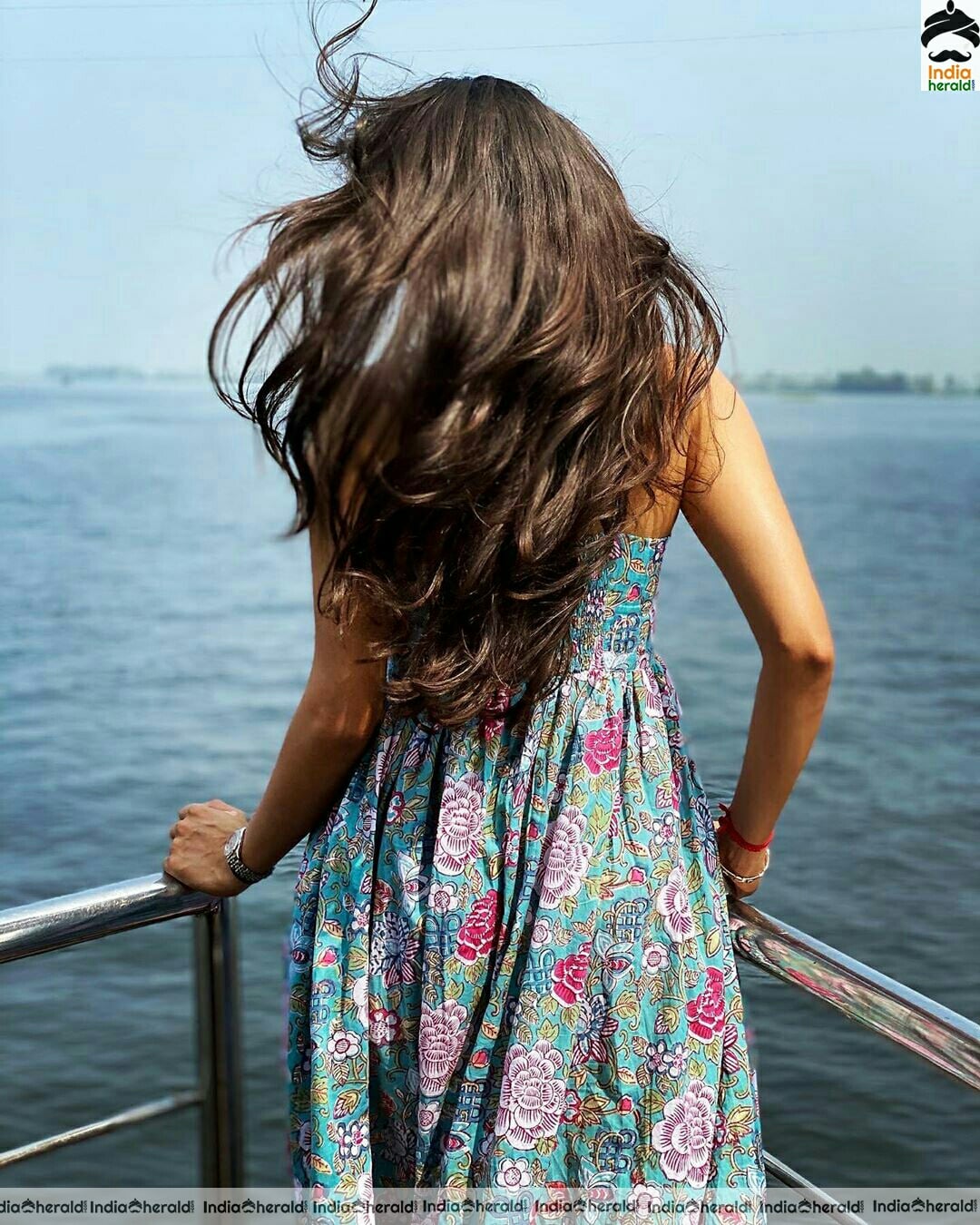 Andrea Hot And Cute Vacation Stills
