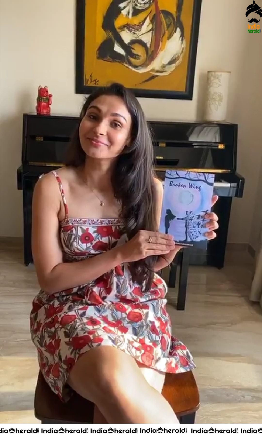 Andrea Jeremiah Live poetry reading session in a Hot Sleeveless Frock Photos