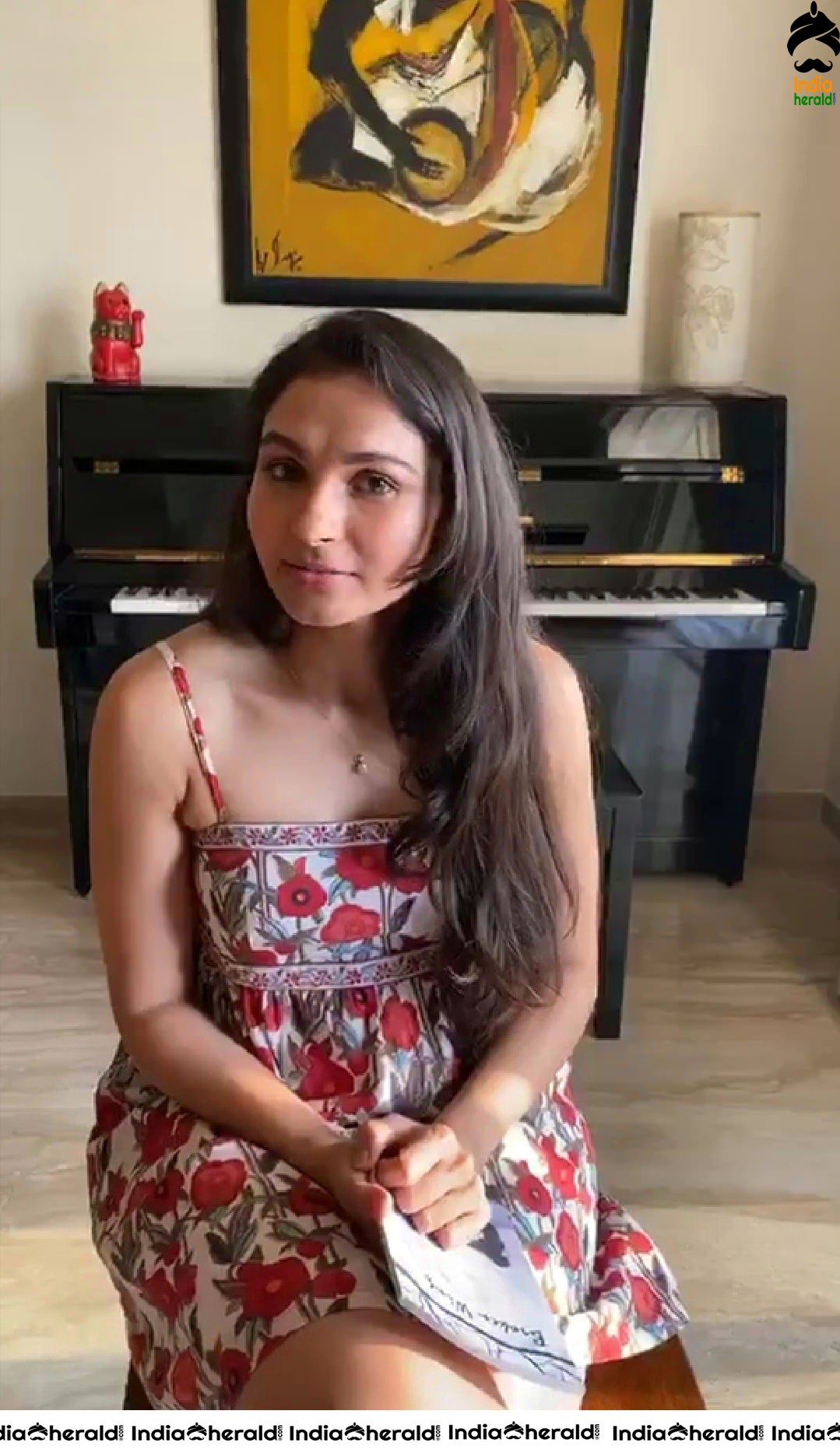 Andrea Jeremiah Live poetry reading session in a Hot Sleeveless Frock Photos