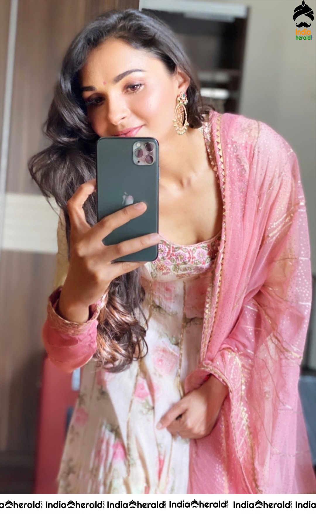 Andrea Jeremiah Looking Drop Dead Gorgeous in Traditional Dress