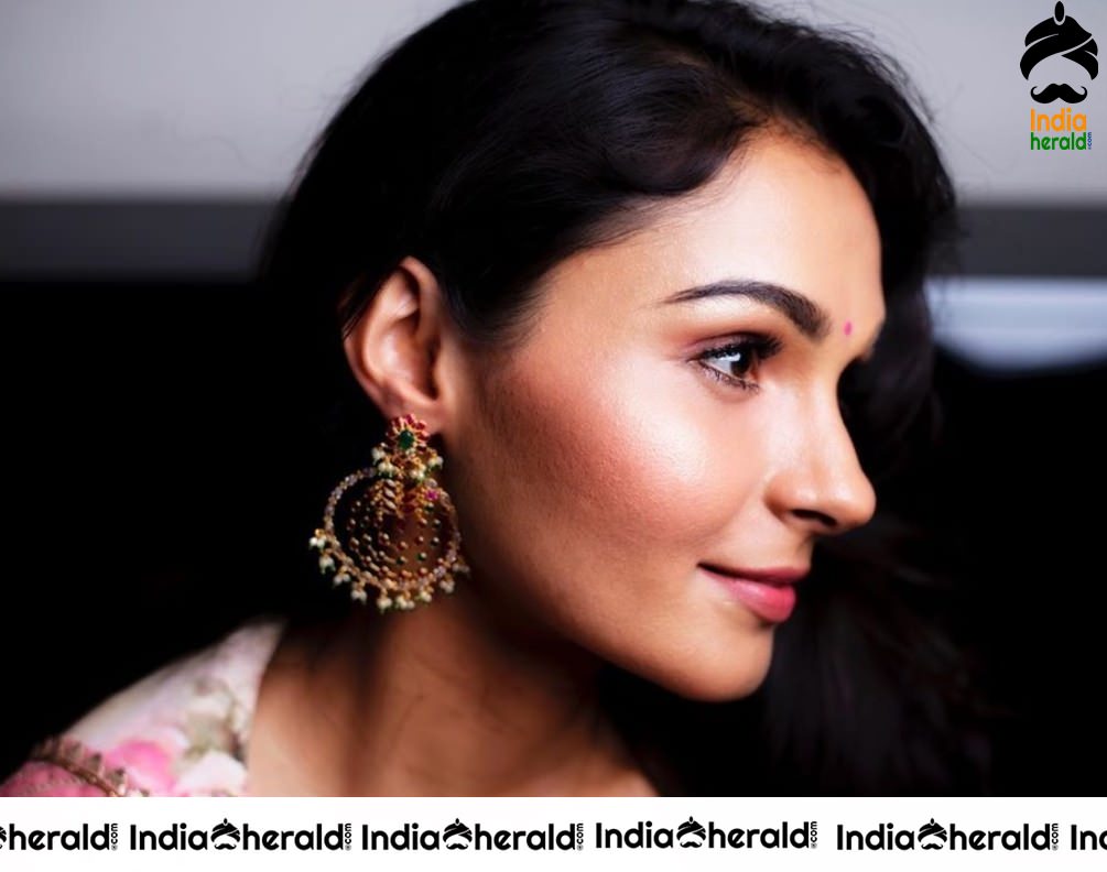 Andrea Jeremiah Looking Drop Dead Gorgeous in Traditional Dress