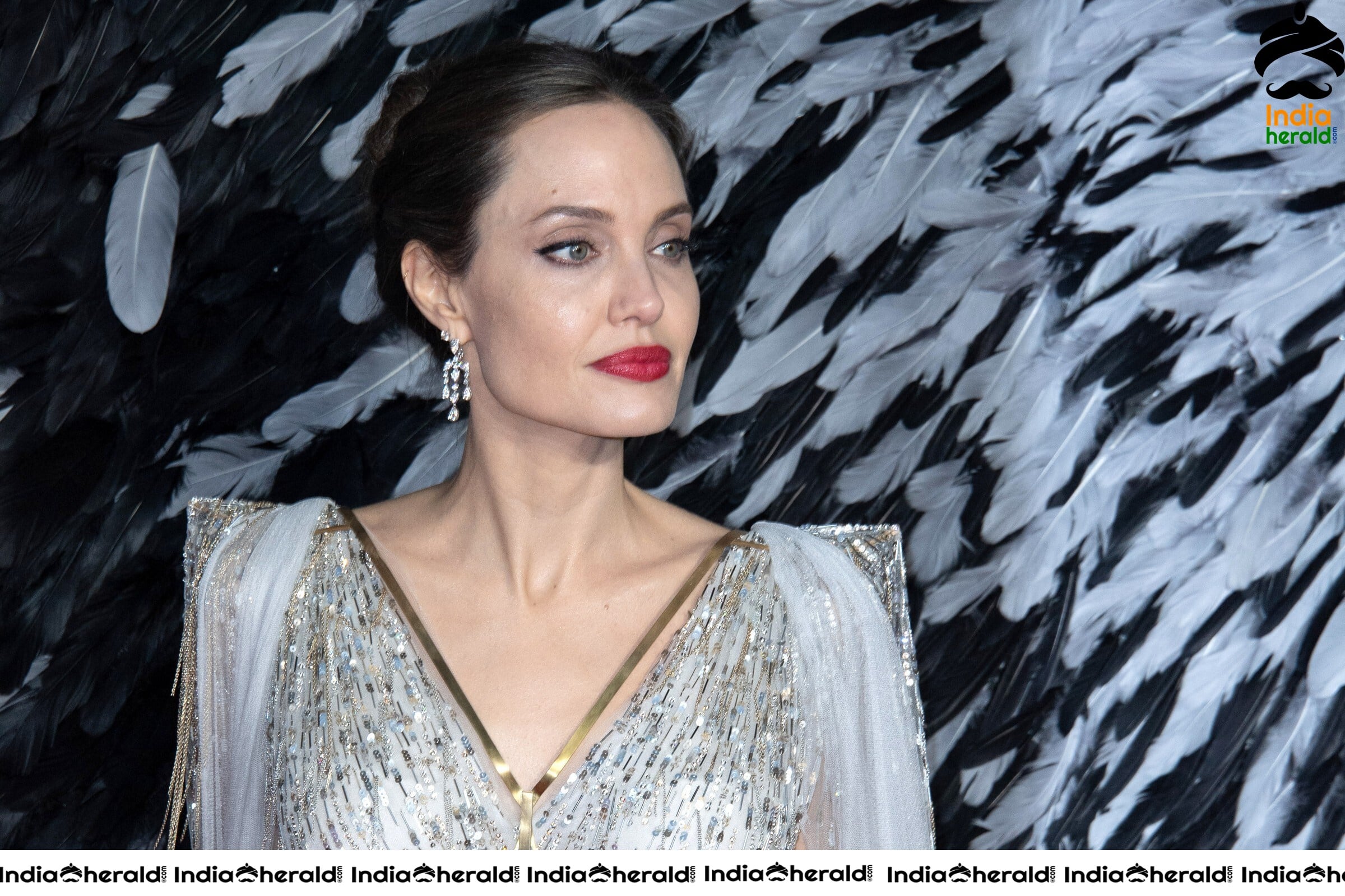 Angelina Jolie at Maleficent Mistress Of Evil Photocall in London Set 2