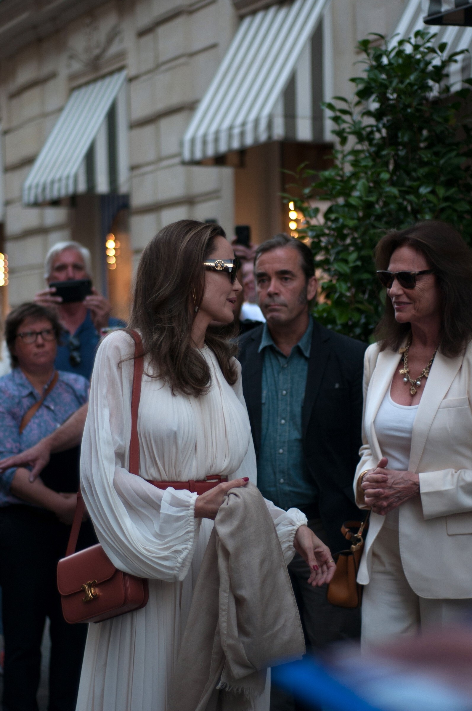 Angelina Jolie Spotted With Jacqueline Bisset At Paris