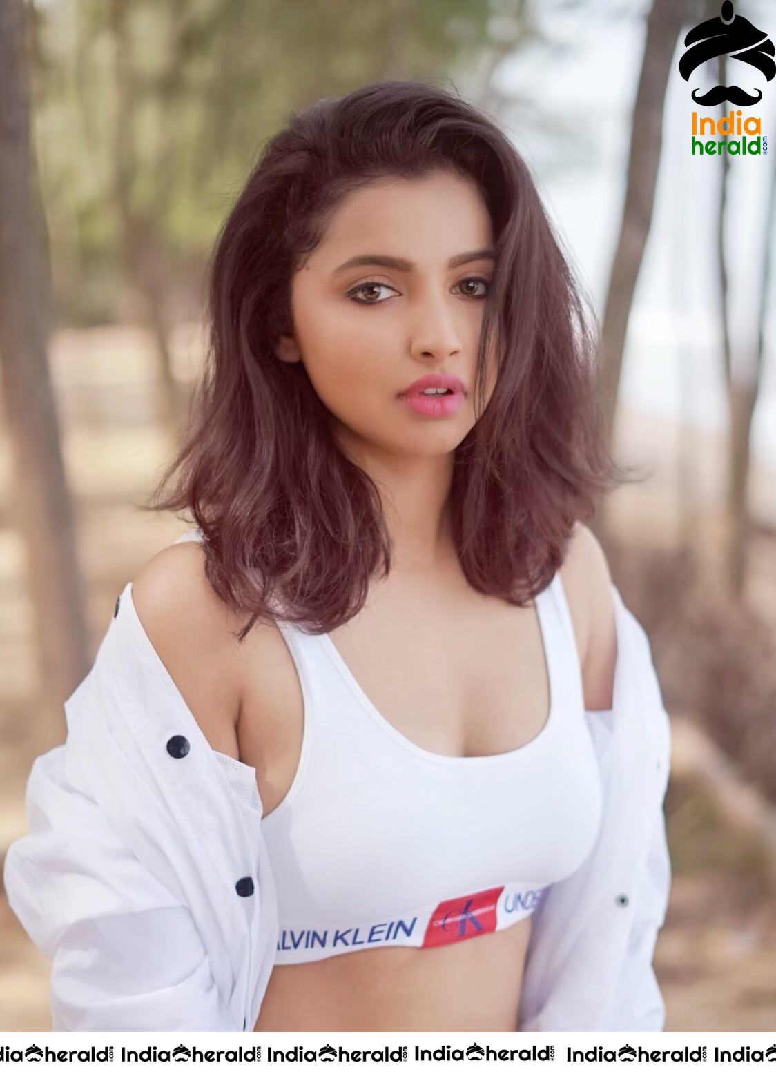 Anika Vikhraman Latest Photos