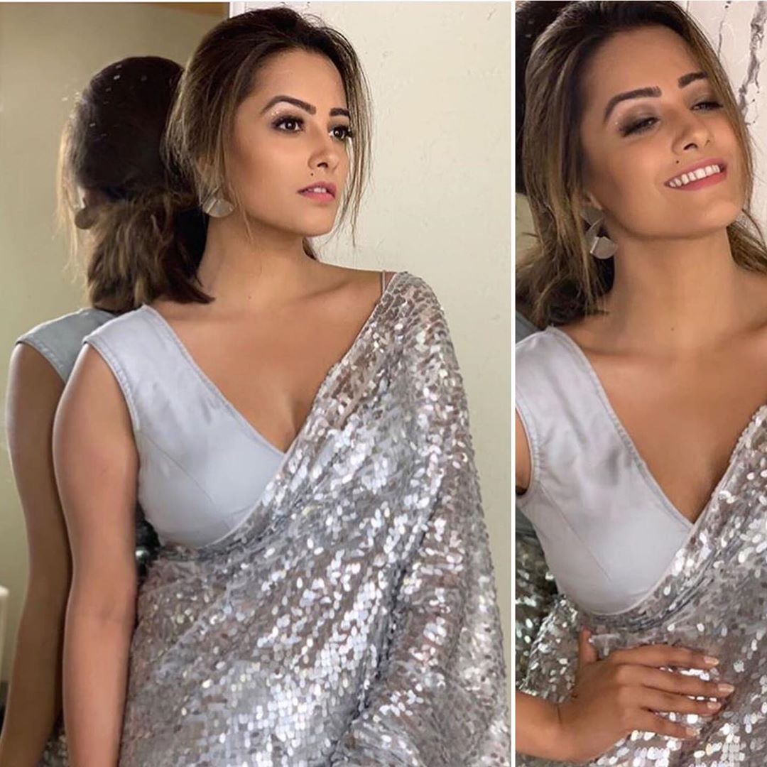 Anita Hassanandani Shows Her Sex Appeal In Saree