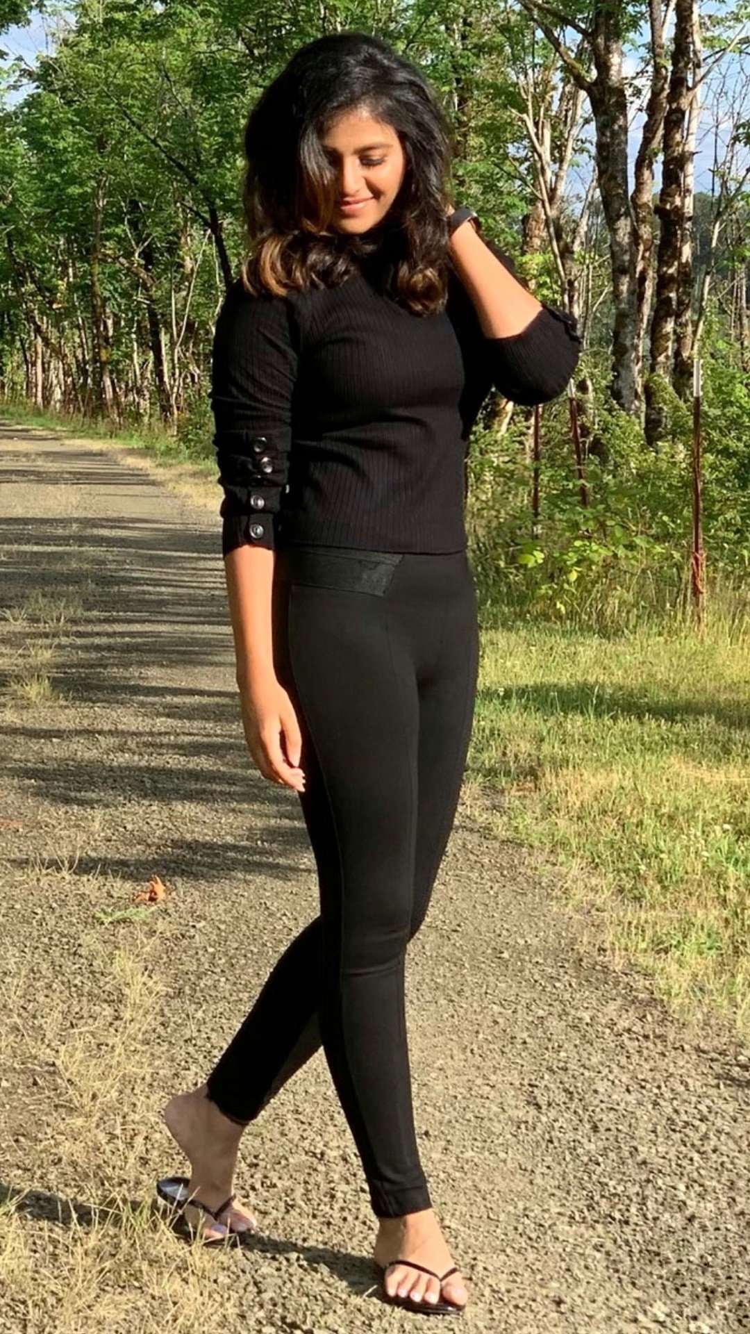 Anjali Looking Dapper Hot In Black