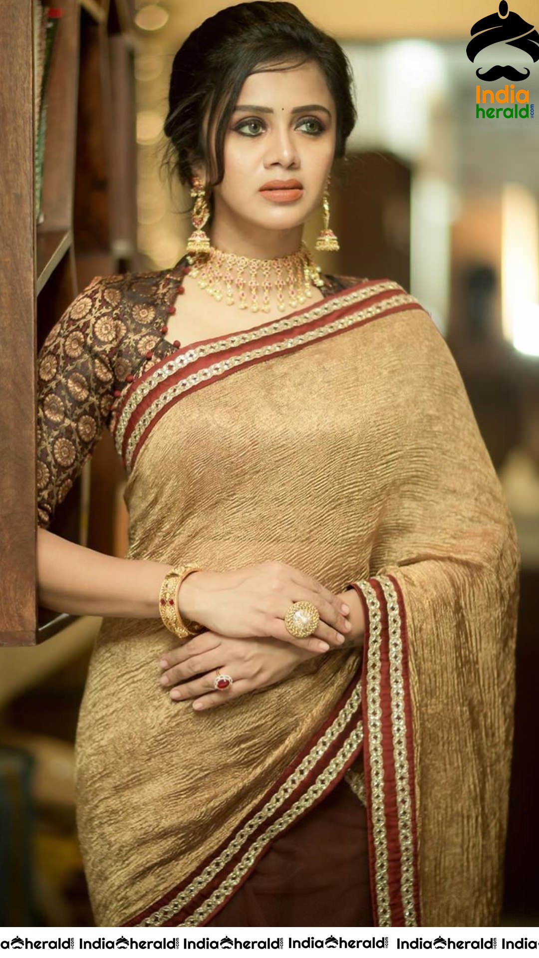 Anjana Rangan Hot And Sexy Photos In Saree