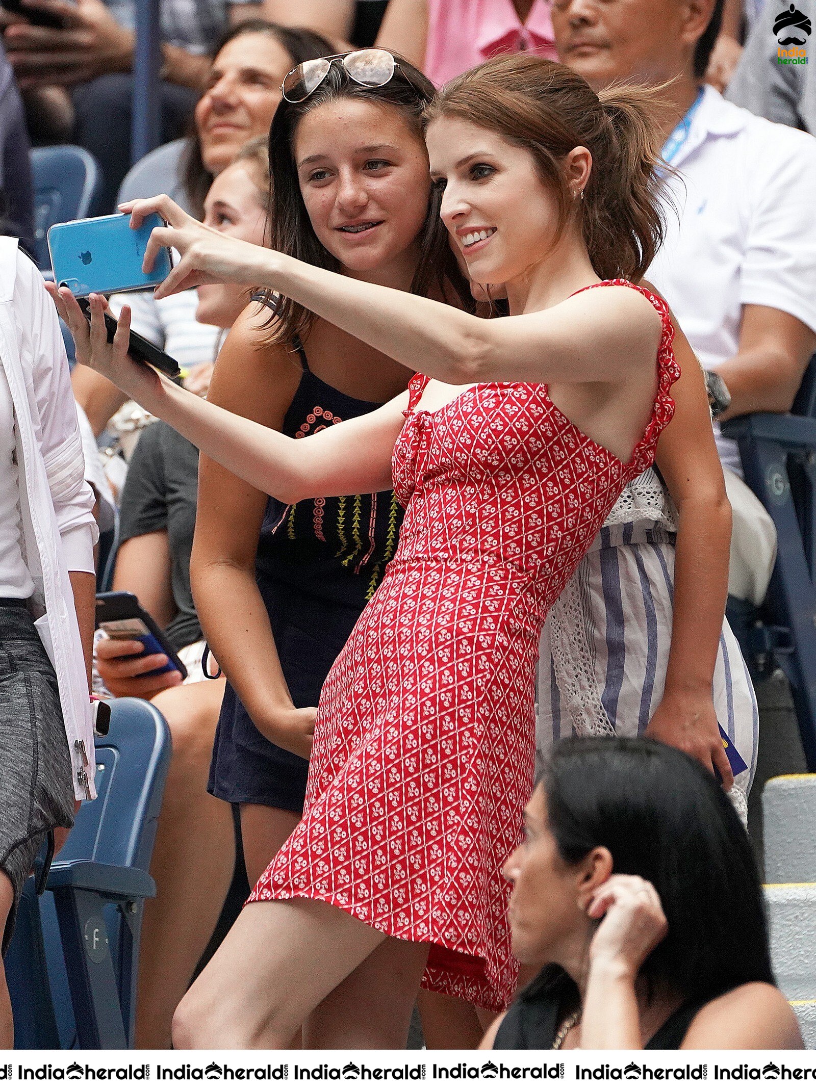 Anna Kendrick Looking Smoking Hot At 2019 US Open Set 1